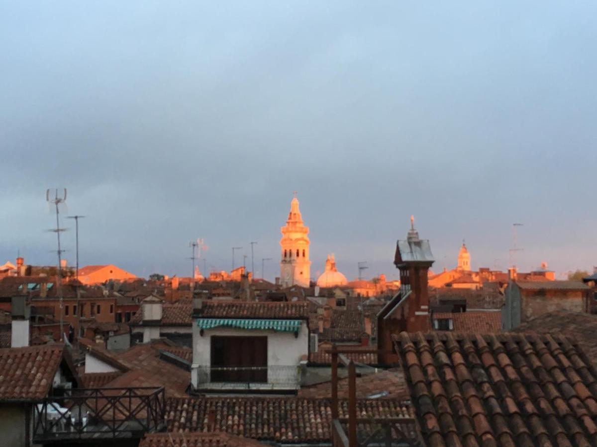 Lion Rooftop Novita' * Venezia